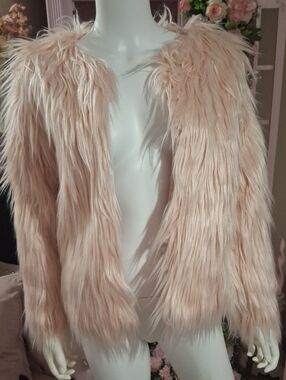 QIYE Blush Pink Faux Fur  Jacket - Glam NWOT Size S